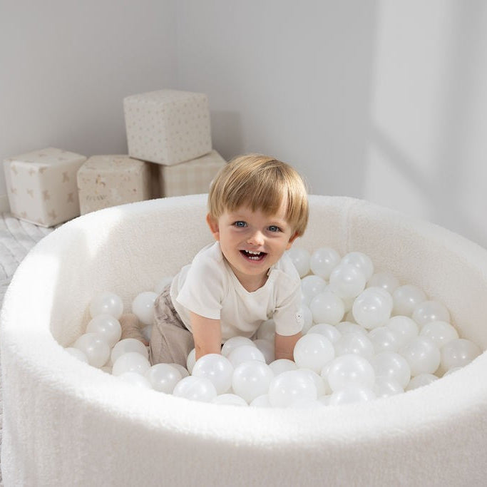 Round Ball Pit - Teddy Creme (90x30)