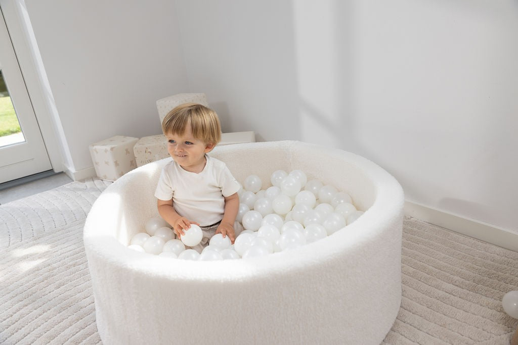 Round Ball Pit - Teddy Creme (90x30)