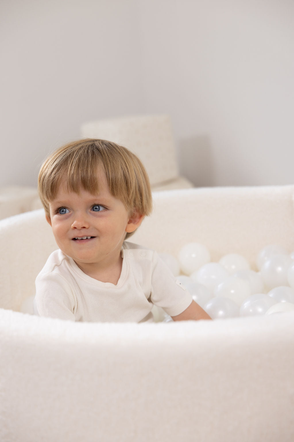 Round Ball Pit - Teddy Creme (90x30)