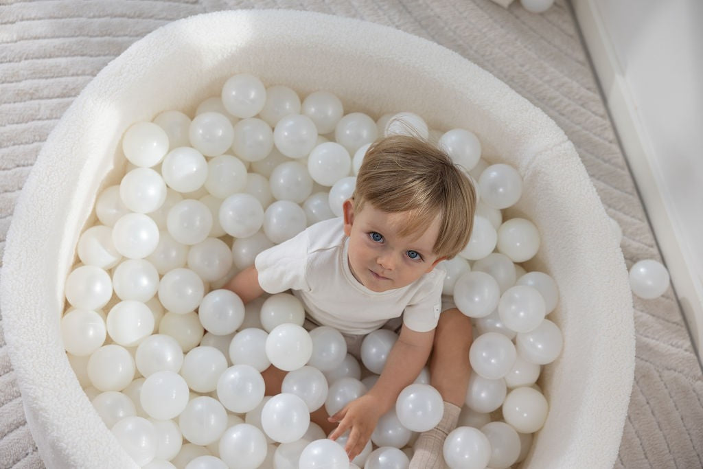 Round Ball Pit - Teddy Creme (90x30)