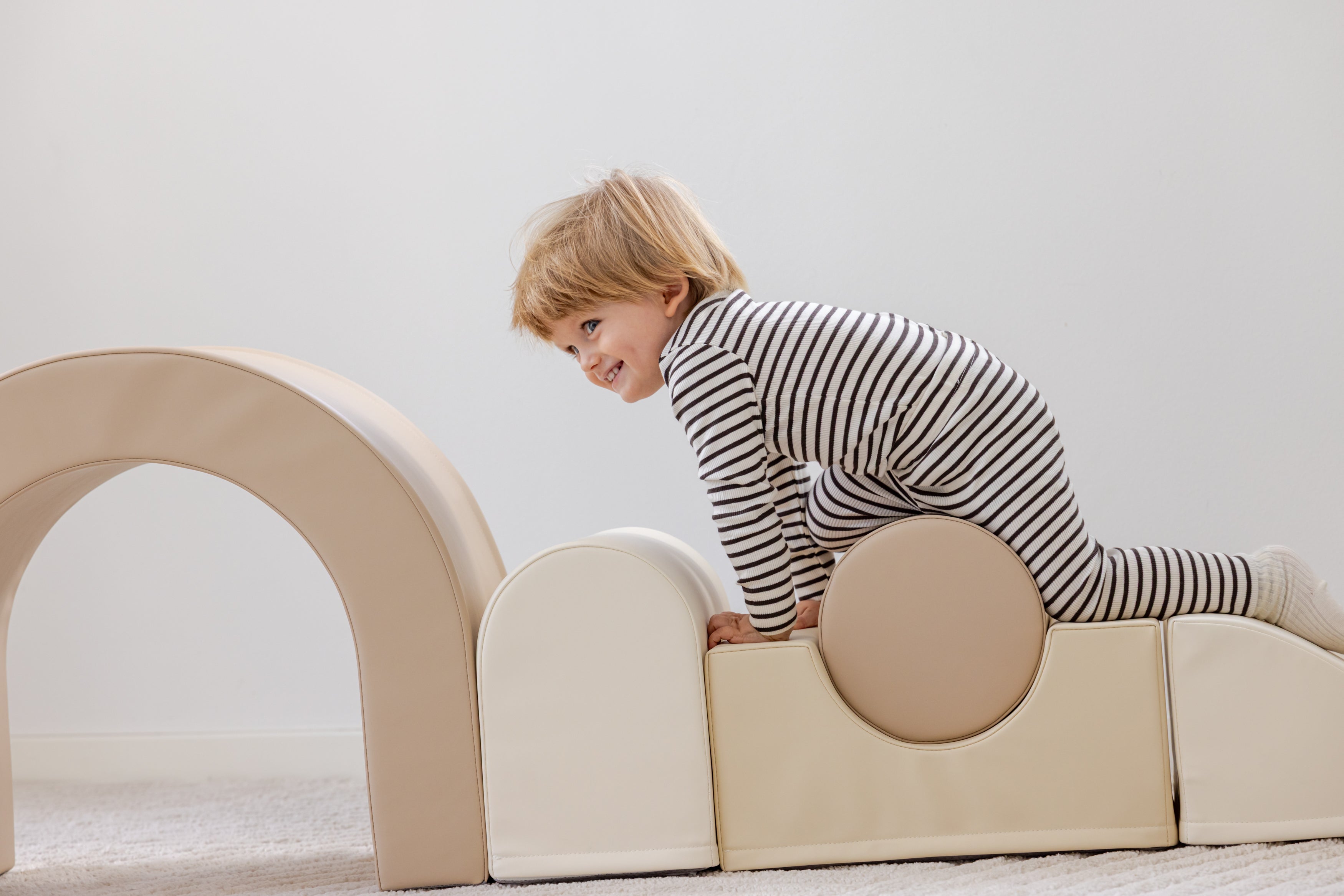 Rainbow Play Set - 7-Piece Foam Play Set