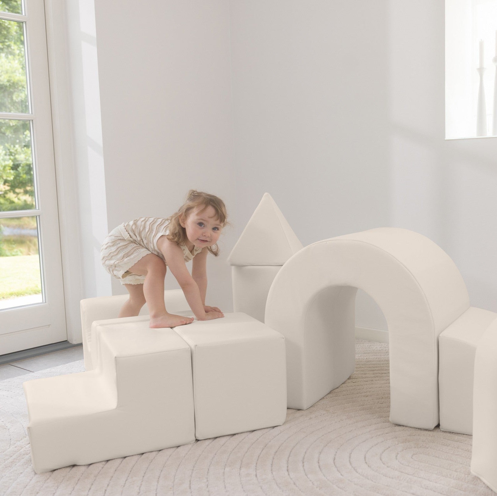 LUX Playset - Beige - 8-Piece