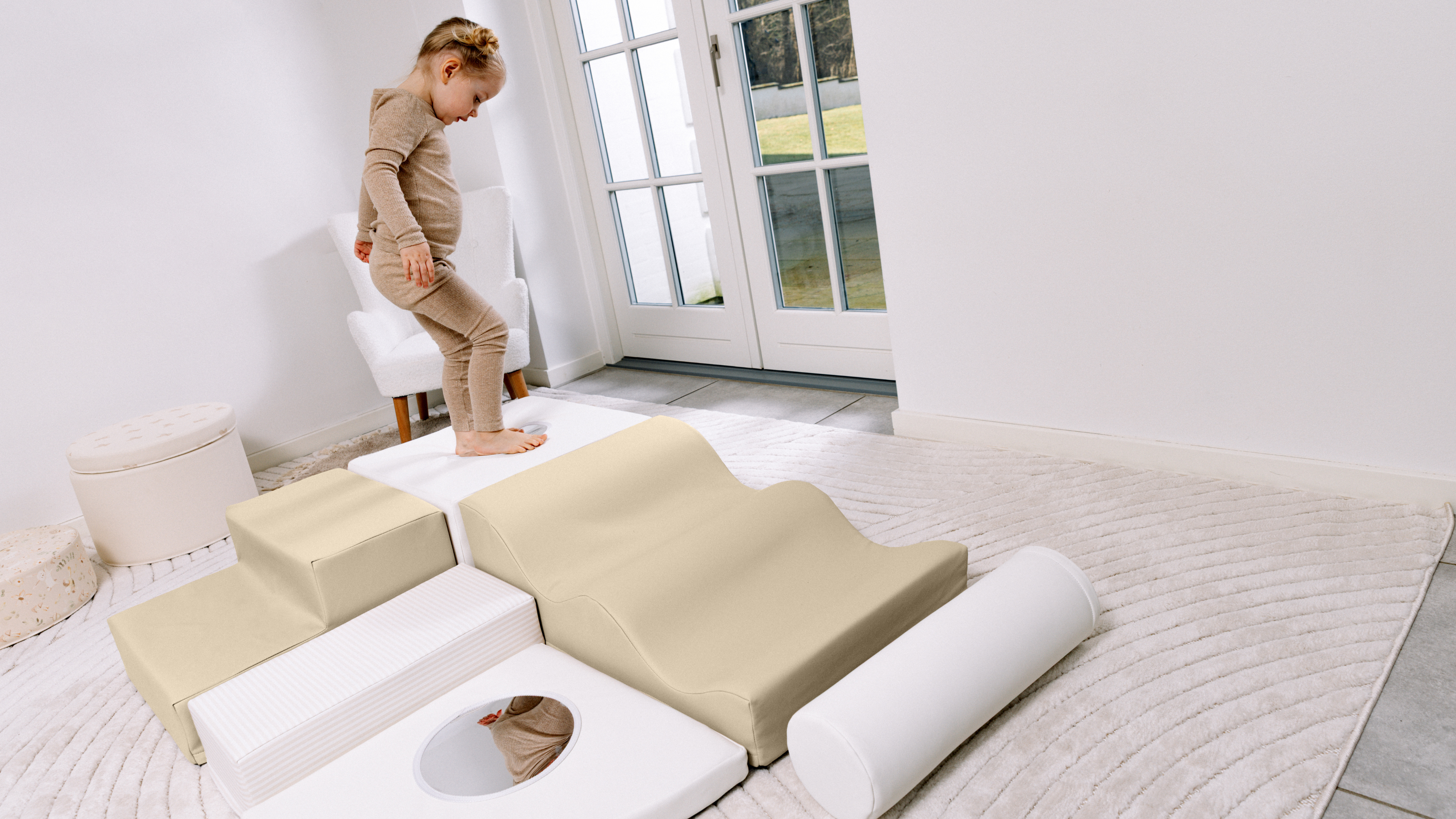 Mirror Play Set – Beige – 6-Piece Set