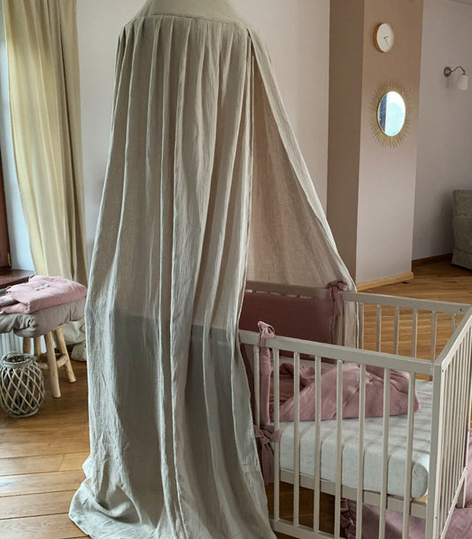 Sepia Muslin Canopy – Elegant Nursery Décor & Cozy Relaxation Space